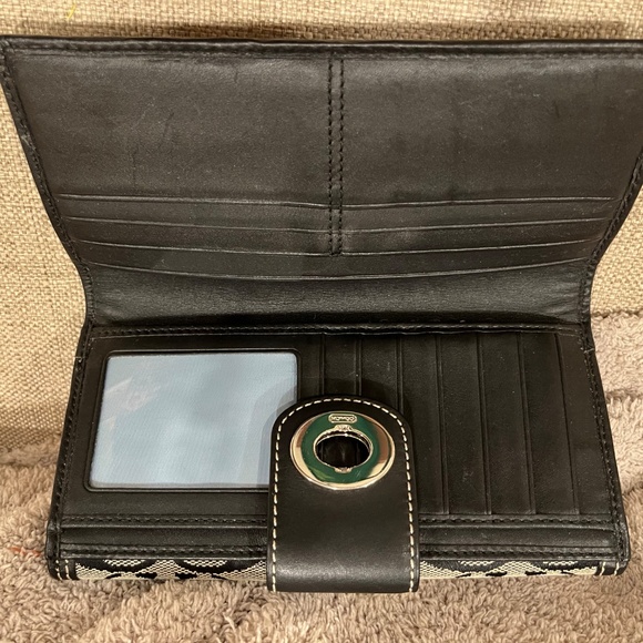 COACH Black Signature Turnlock Wallet - Picture 7 of 16